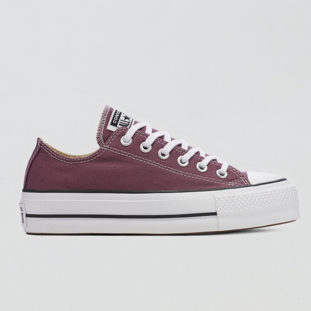Converse Chuck Taylor All Star Lift Platform Sneaker